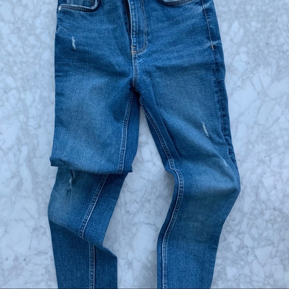 Zara High Rise Jeans - Picture 3 of 5